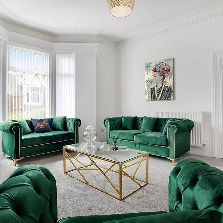 Stunning 4-Bedroom, 2 Bathrooms In Sunderland Sunderland  Exterior photo